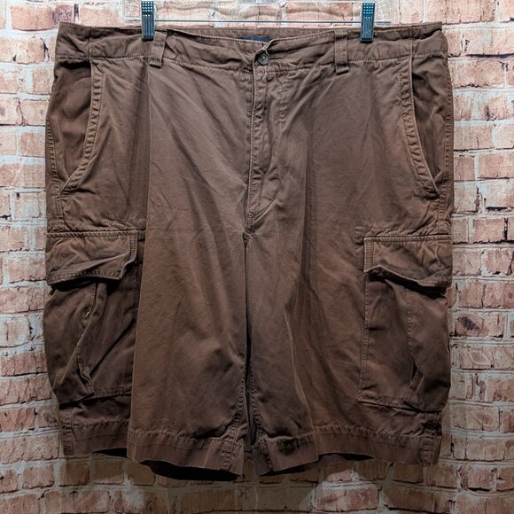 Banana Republic !00% Cotton Brown Cargo Shorts Size 38 - Picture 1 of 9